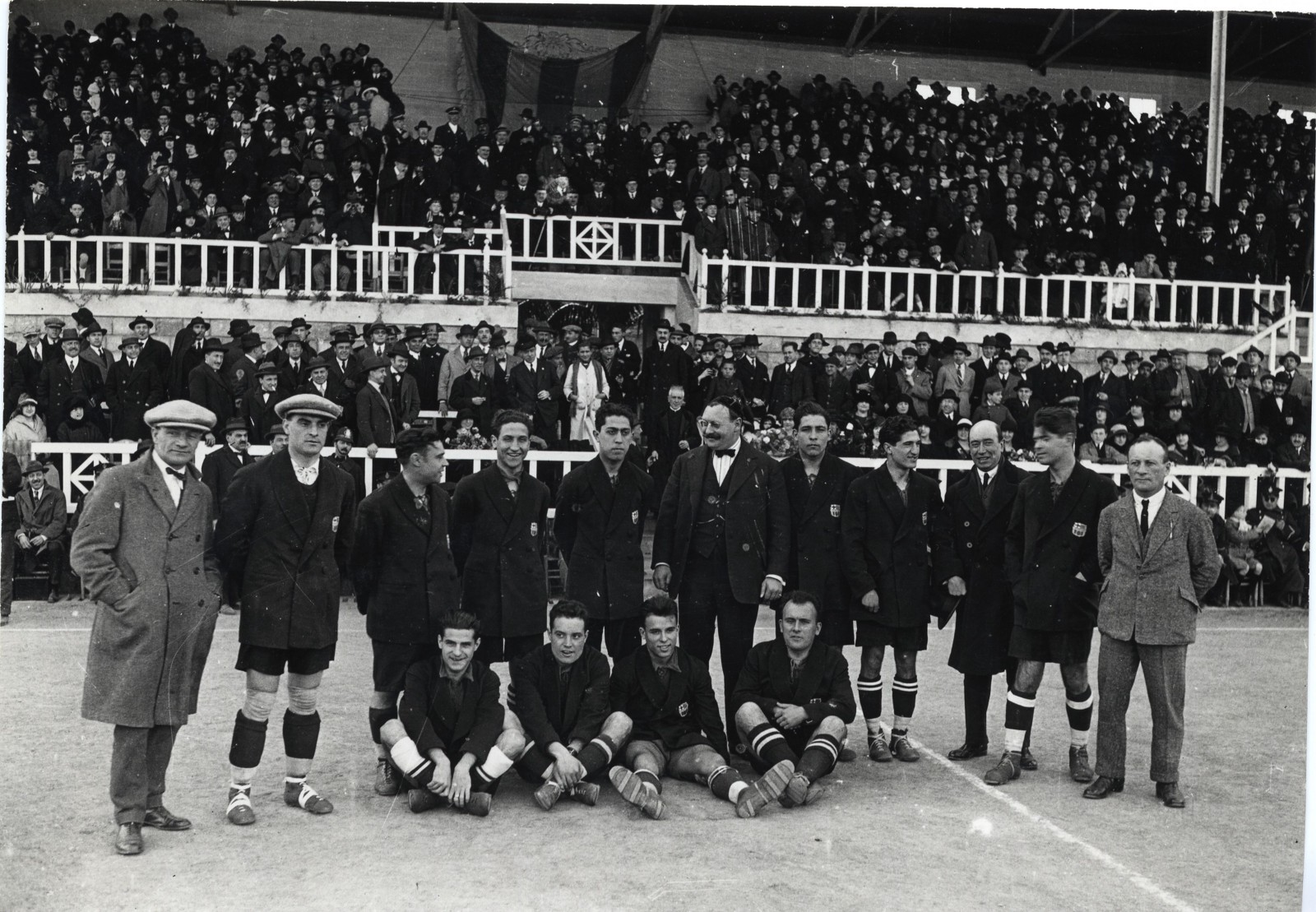 16 - HOMENATGE GAMPER 1923 (AUTOR DESCONEGUT)