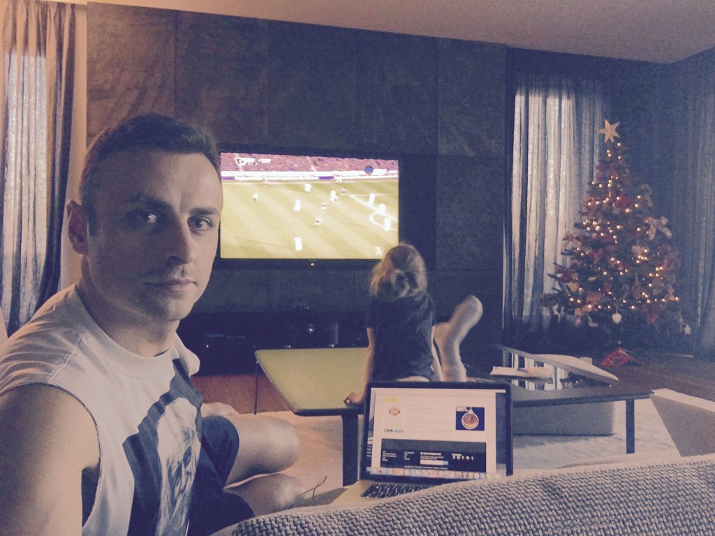 (Dimitar Berbatov/Facebook)