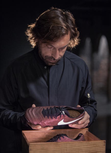 pirlo wine cleats
