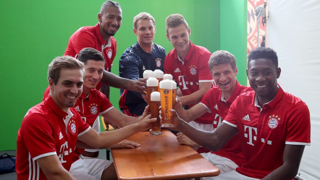 (FC Bayern)