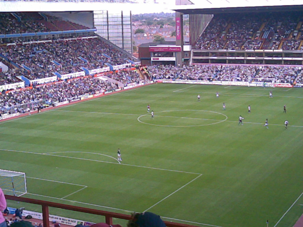 Villa_Park_28Holte_End_Higher29.jpg